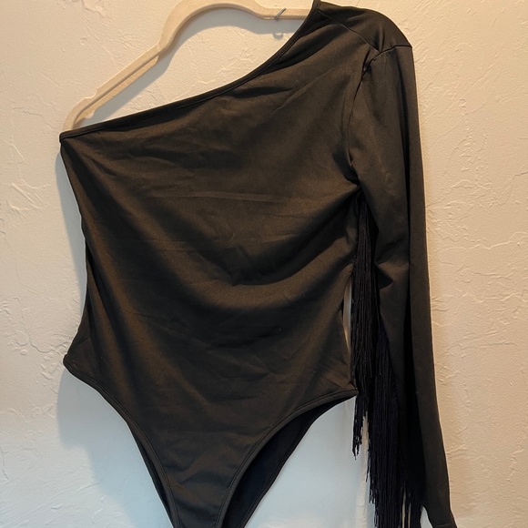 One Shoulder Bodysuit with Fringe - Picture 3 of 8